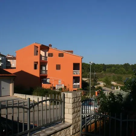 Lägenhet With Wifi - 6987 Pula