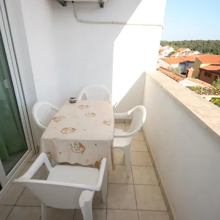 With Wifi - 6987 Lägenhet